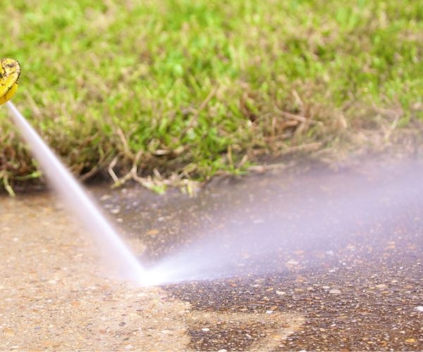 The Ultimate Guide to Driveway Cleaning