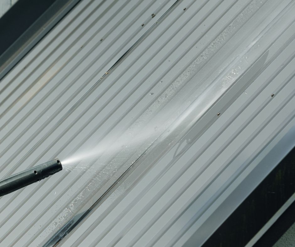 Comprehensive Roof Cleaning by Sutherland Shire Pros