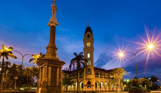 Bundaberg's Economy: A Deep Dive into Its Sugar-Centric and Agricultural Landscape